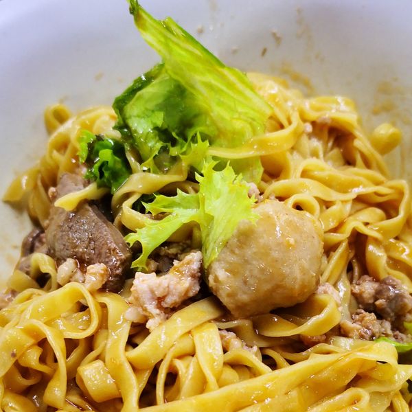 家常簡單省時之豆干炒肉絲：Fanty Halim 一起做