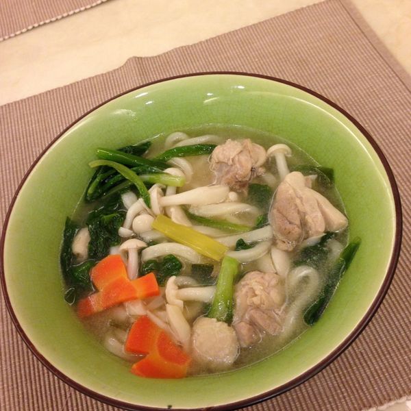 肉桂打噴嚏｜和風味噌雞肉菇菇湯：Q媽早餐日誌 一起做