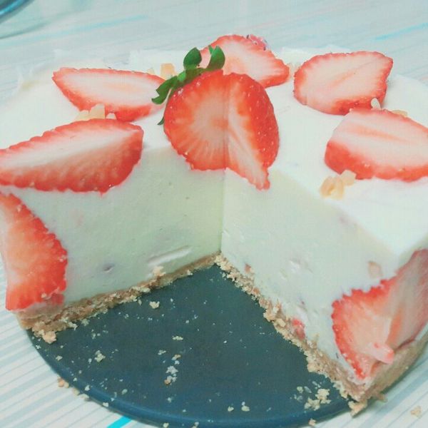 【免烤箱】特濃草莓生乳酪蛋糕 : 賴柔安一起做