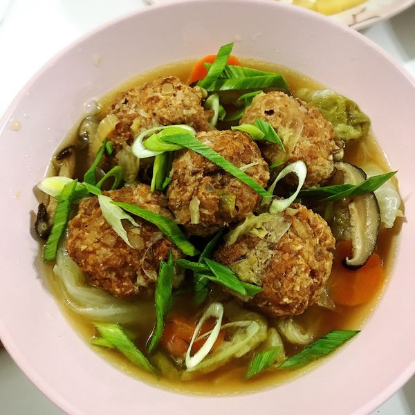 紅燒獅子頭【新手不敗年菜】 : Yi-Jun Xie一起做