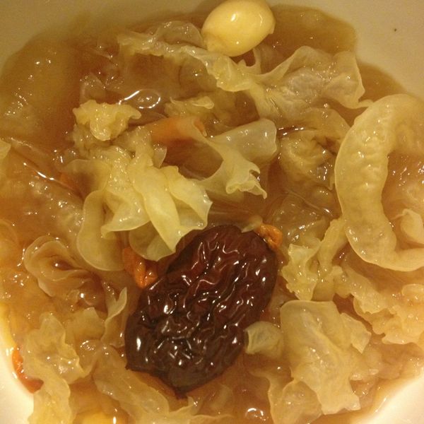 貝兒實驗室。紅棗銀耳羹：Doris Lu 一起做