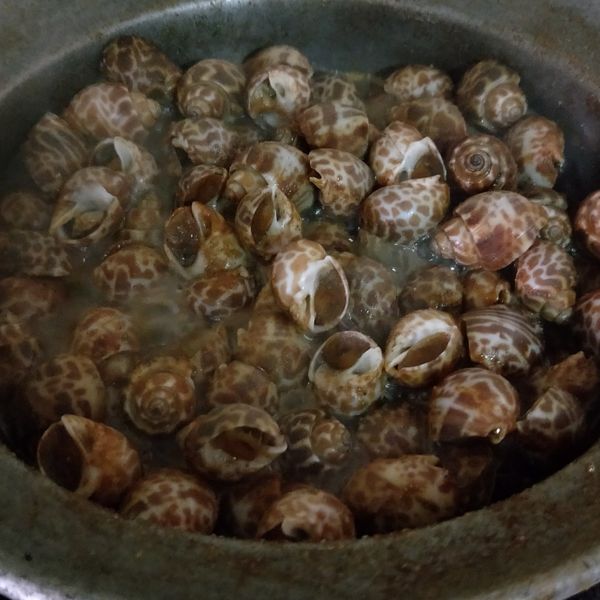 undefined：黃小八 一起做