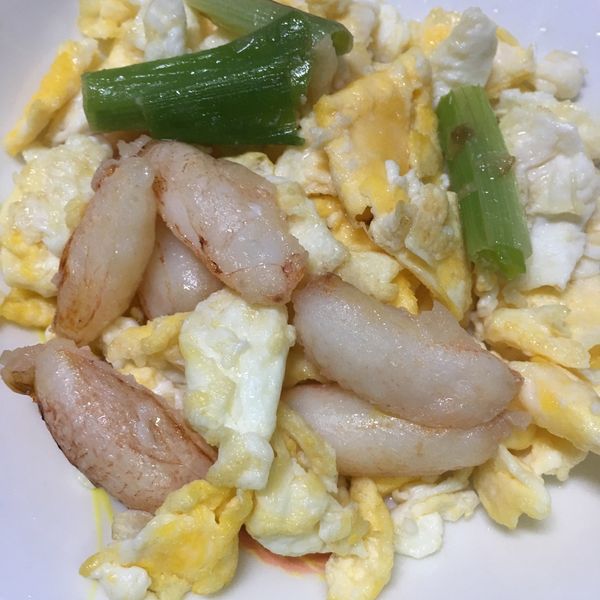 蟹腳肉炒蛋：賴素華 一起做