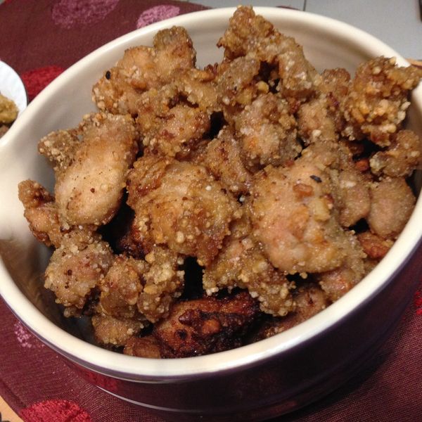 嘴饞了。鹹酥雞：蛋捲的小劇場伙房 一起做