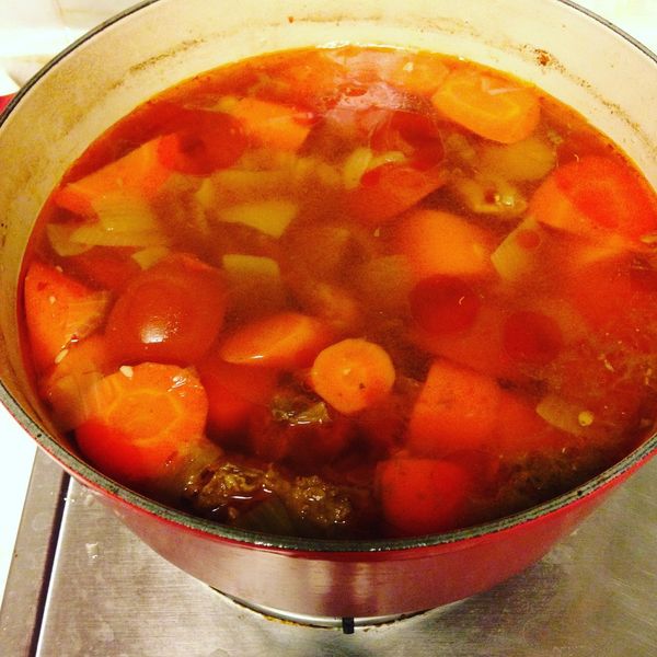 紅燒蕃茄牛肉麵*電鍋料理 : 蛋捲的小劇場伙房一起做