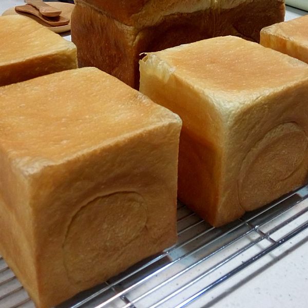 鮮奶吐司 : 淑華一起做
