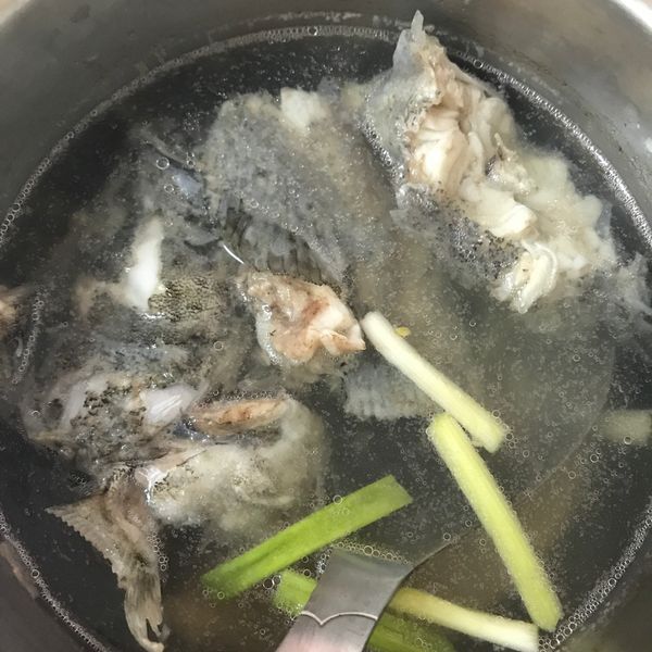 石斑魚鮮湯【好好鮮生料理廚房】：企鵝好愛煮 一起做