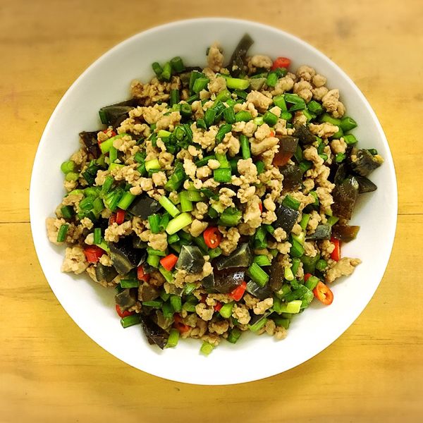 皮蛋蒼蠅頭：林小草Veronica Lin 一起做