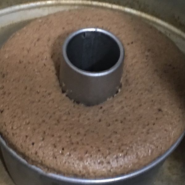 零失敗的海綿巧克力蛋糕(電鍋版)：Mint Ice 一起做