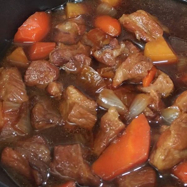 馬鈴薯燉肉 : Dolores  Lin一起做