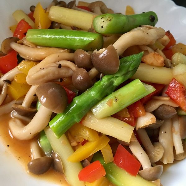 [好菜網]彩椒炒菇 : 蔣佩真一起做