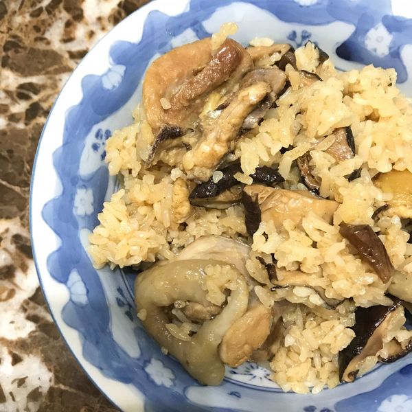 麻油雞飯：亞比比 一起做