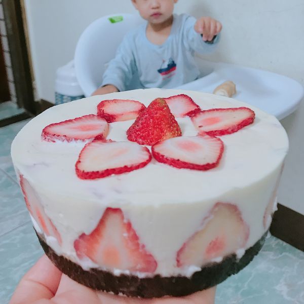 S廚房🍽草莓乳酪蛋糕（免烤箱） : Vi Ann Chu一起做