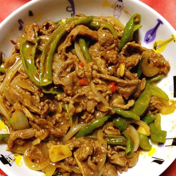 宅男大主廚 ─ 青椒炒牛肉絲 feat. 沙茶：料理１年生 一起做