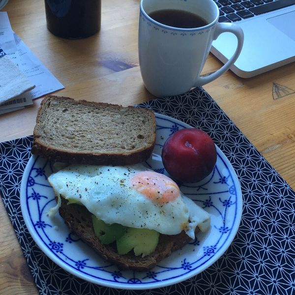 【早餐】起司酪梨太陽蛋：corainn 一起做