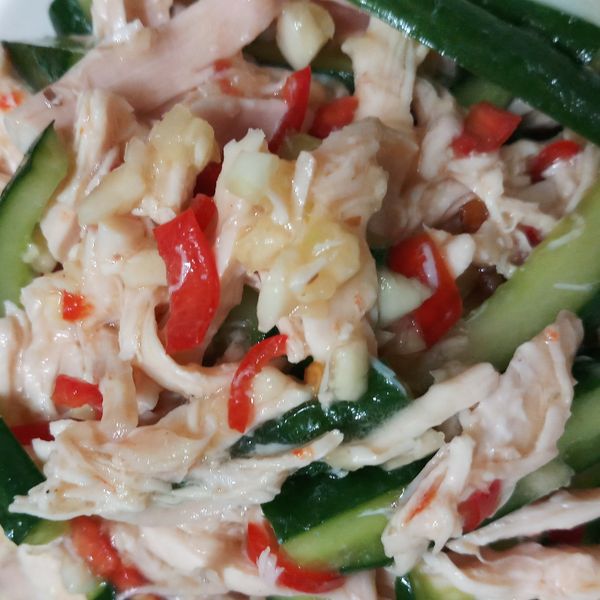 低卡鹽水雞胸拌黃瓜 : 張冰亞一起做