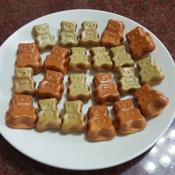 雞蛋糕  只要三種材料就能做喔！ : Lai Oa一起做