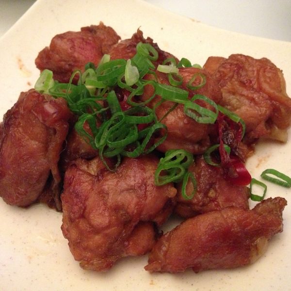 懶人妻的超簡單料理～「洋蔥紅燒雞」：孫滋慧 一起做