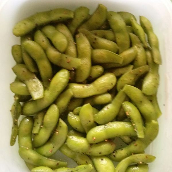 唰嘴涼拌毛豆：aki 時光美味 一起做