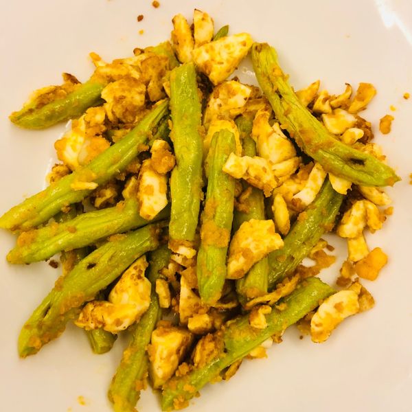 金莎四季豆：ᴴᵁᴬᴺᶜᴴᴵᴸᴰ 一起做