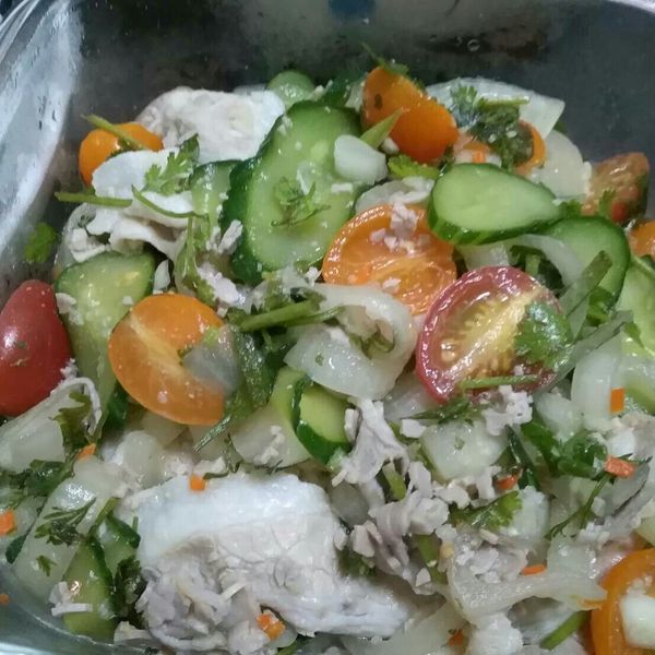 泰式檸檬酸辣肉片 : kiki一起做