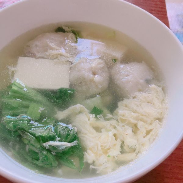 かにの海菜虱目魚丸湯：雅詩兒 一起做