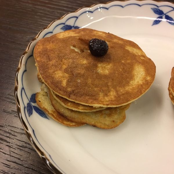 只要兩顆蛋+一根香蕉的簡單鬆餅! : Alice Lee一起做