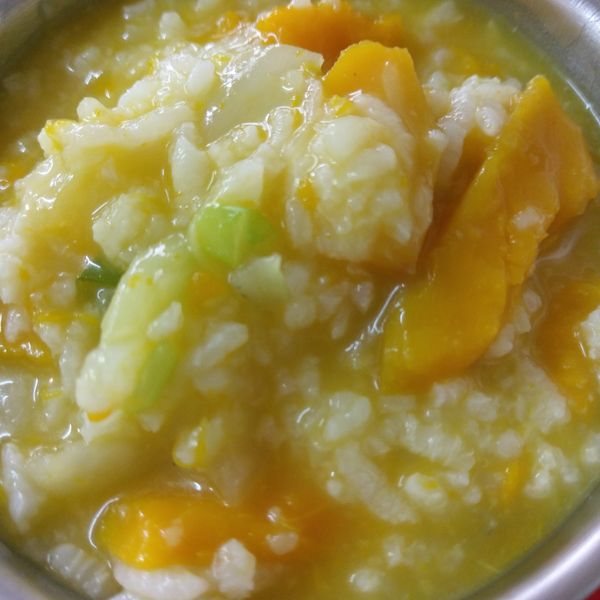 undefined：李珞歆 一起做