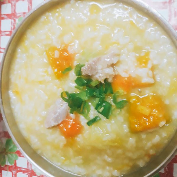 南瓜高麗菜肉絲粥:賴淑芬 一起做