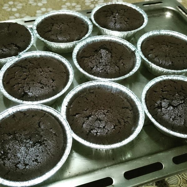 巧克力布朗尼 : Hola  Lee一起做