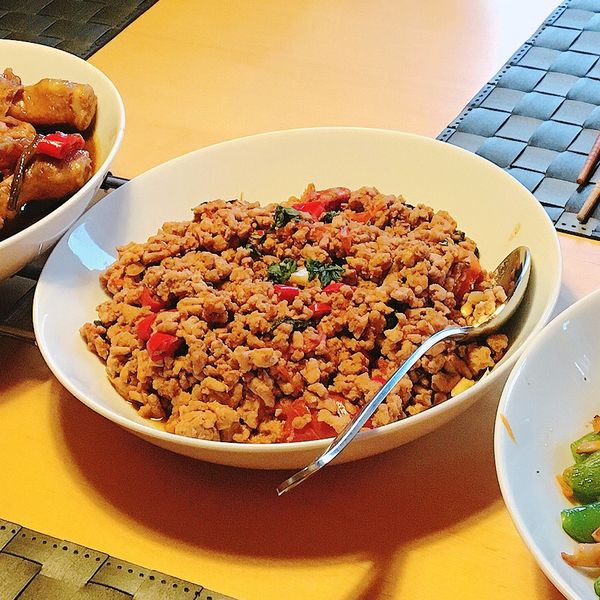 泰式打拋豬：胡筱涵 一起做