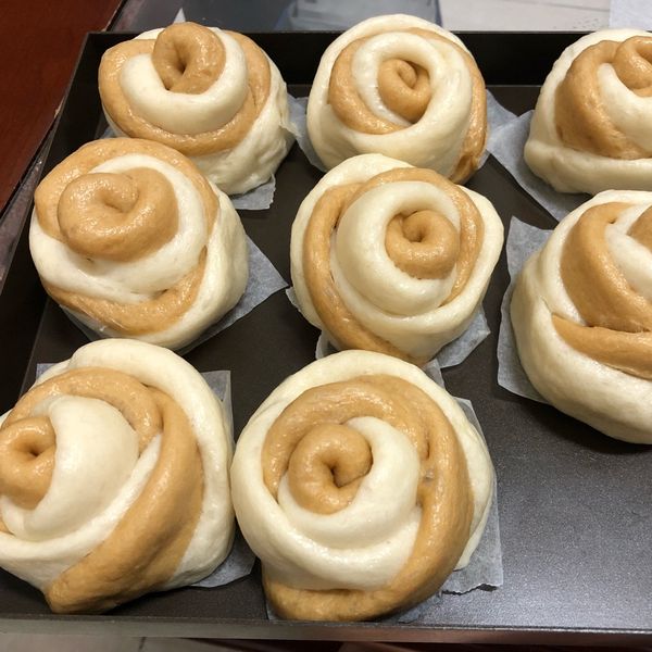 黑糖雙色玫瑰饅頭 (電鍋版) : cswen一起做