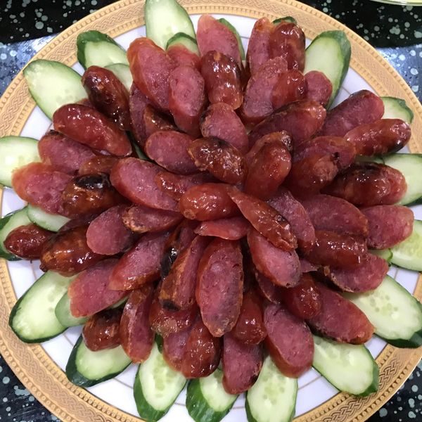 綠中紅(香腸配小黃瓜) : 李柔伊一起做