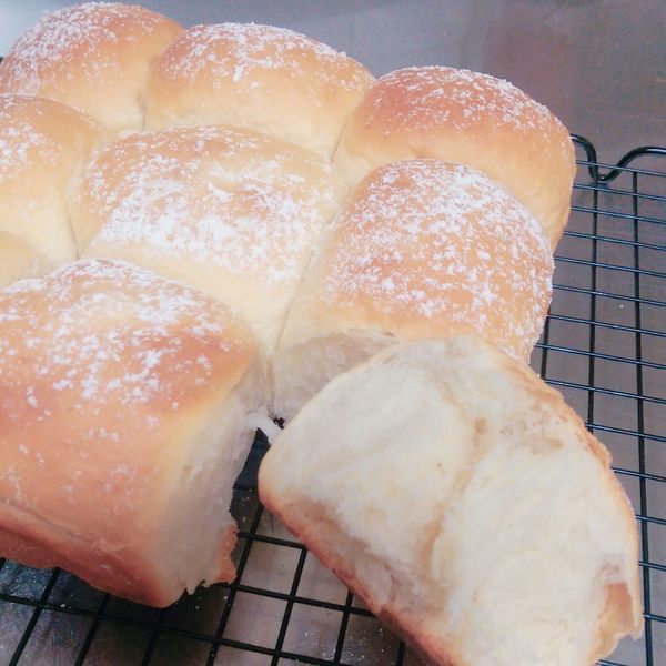 超鬆軟煉乳餐包 : 貪吃鬼瑄瑄😋一起做