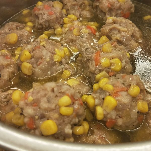 undefined：Queenie Ho 一起做