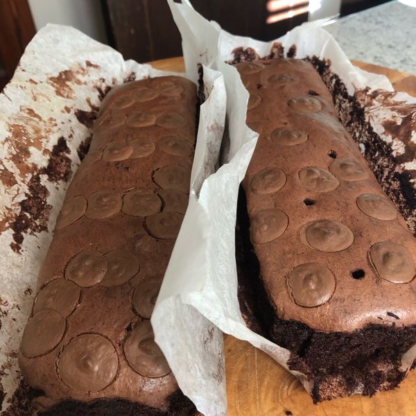 法芙娜可可枕頭蛋糕（燙麵戚風、水浴法）：HanHan 一起做