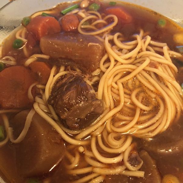 紅燒牛肉麵beef noodles : Hsin Tsai一起做