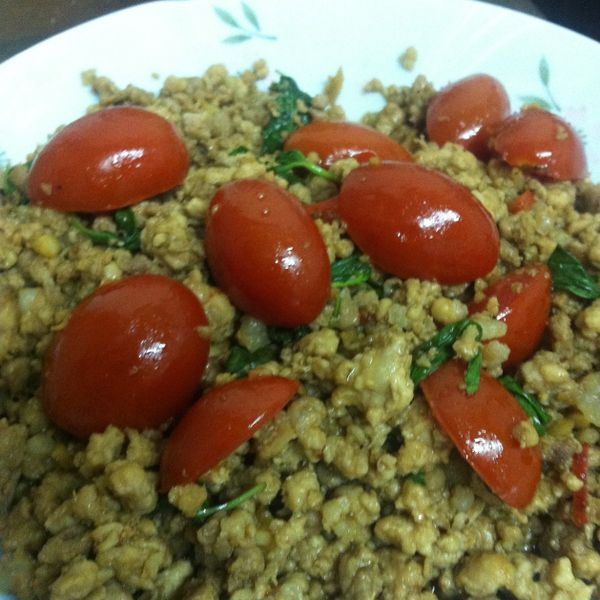 【哇菜】 泰式打拋豬肉 : 丫惠一起做