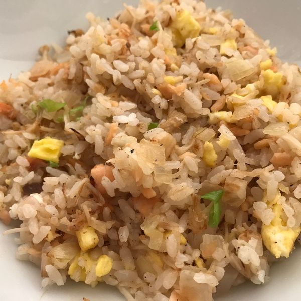 鮭魚炒飯：Gucci Lai 一起做