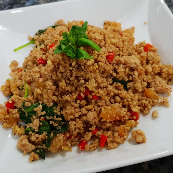 泰式打拋豬 : Happy SmiLe一起做