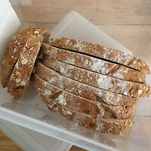 1小時免揉全麥蘇打麵包＿無油低糖 : 邱小竹一起做