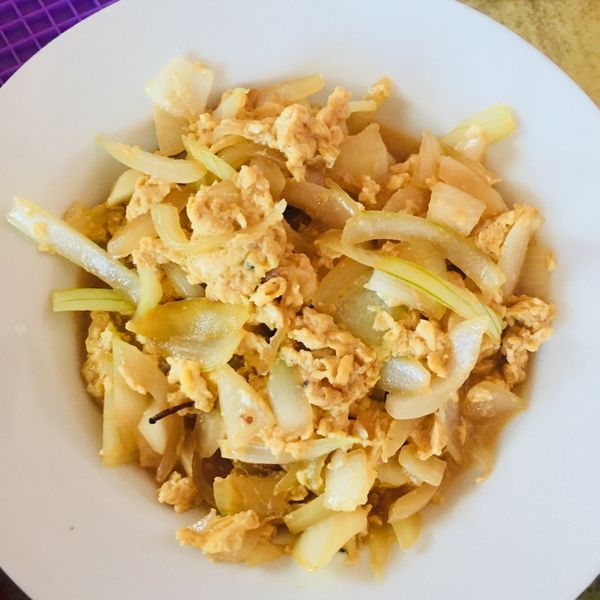 洋蔥炒蛋（10分鐘出好菜） : 李BB一起做