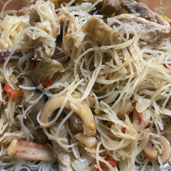 台式炒米粉+ 阿基師的炒米粉小撇步：Victoria Liu 一起做