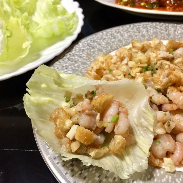 生菜蝦鬆：曾月鳳 一起做