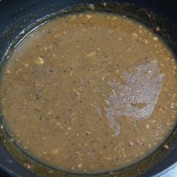 自製鐵板雙醬 : 周正龍一起做