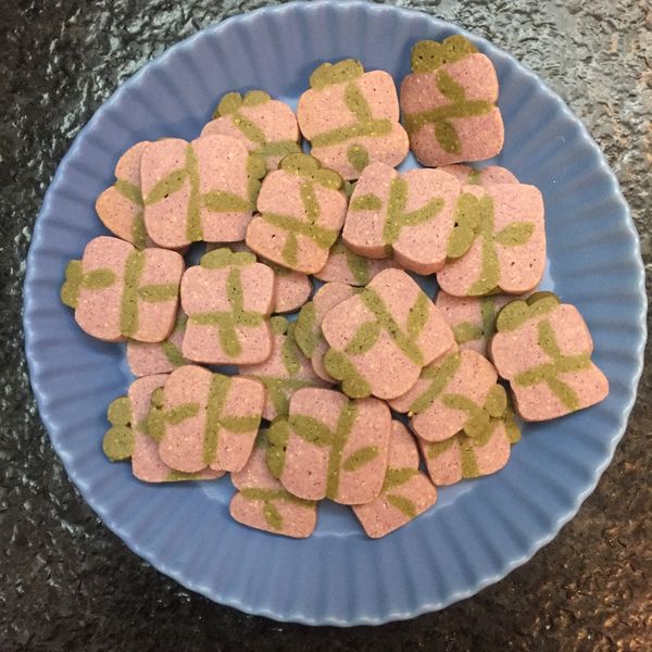 聖誕禮物造型餅乾 : winniekhong27一起做