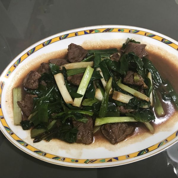 蔥爆牛肉 : 鬼娃羚兒一起做