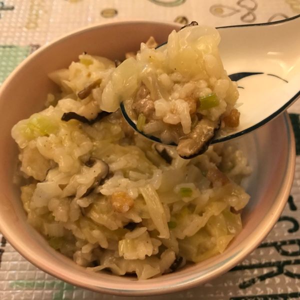 香菇高麗菜鹹粥 : Tommy一起做