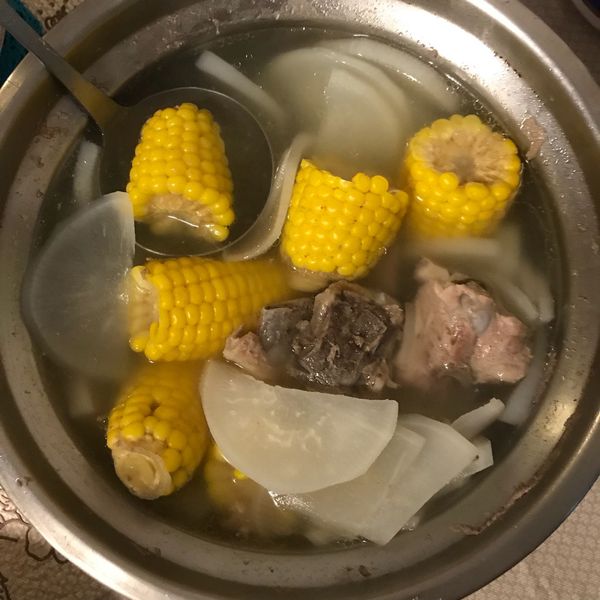 玉米排骨湯 : Mila Chang一起做