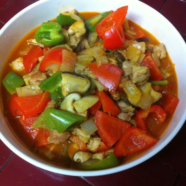 亨氏番茄醬 時蔬茄汁燒雞塊 : 沈彥伶一起做